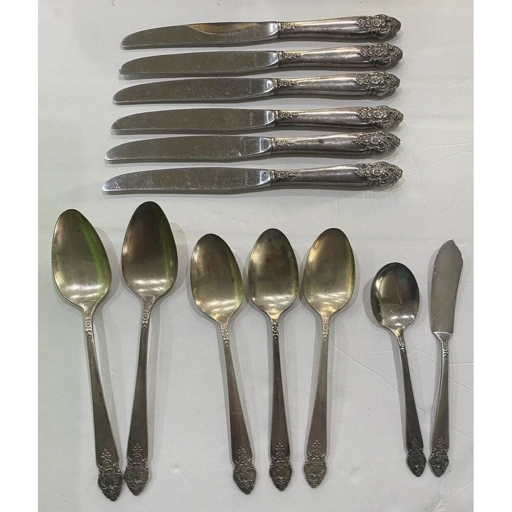 13 Pc Vintage Distinction (Silverplate 1951) Prestige Plate-by Oneida
